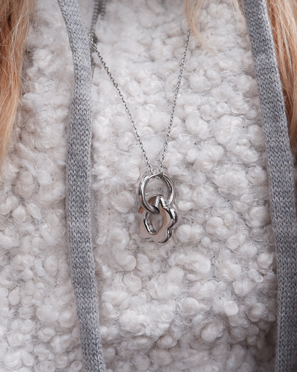 KVITKA - підвіс тарнсформер в сріблі